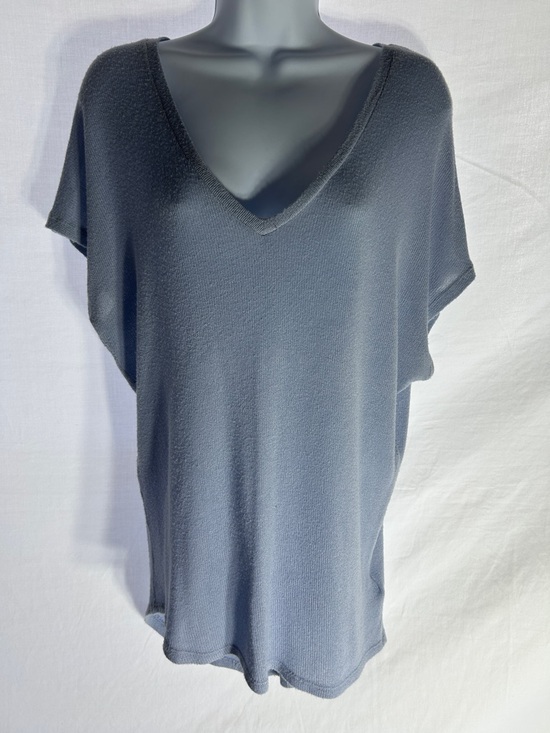 express one eleven Tops - Women's V-Neck Short Sleeve Knit Top - Slate Blue